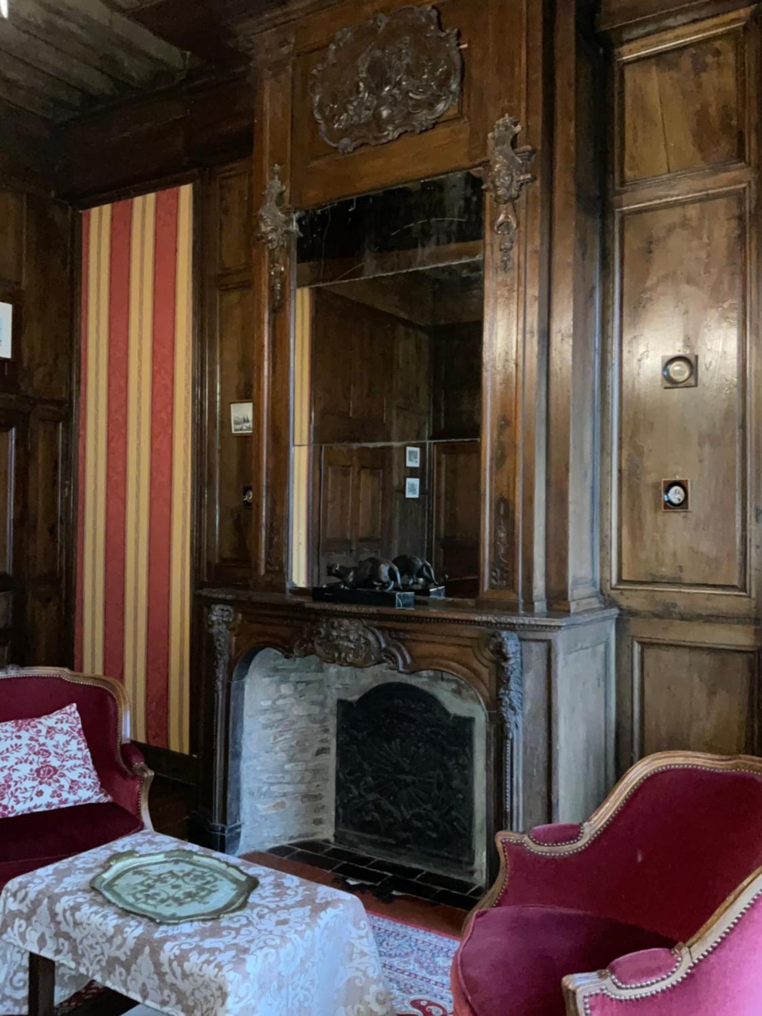 Le Logis D'Equilly Bed & Breakfast Ngoại thất bức ảnh
